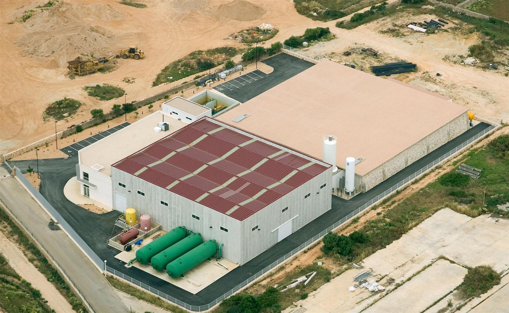 Piping project from the Ciutadella desalination facilities to the Son Blanc tank.